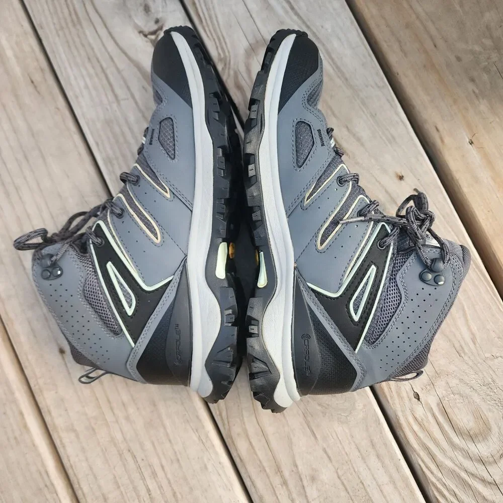 The North Face Womens Gray Hedgehog Fastpack II Mid Waterproof Hiking Shoes Sz10